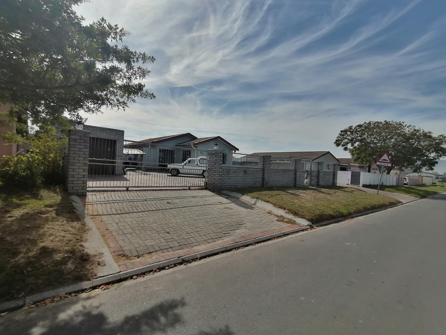 3 Bedroom Property for Sale in Forest Glade Western Cape